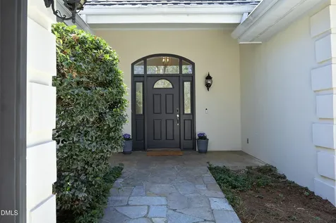 104 Hampshire Place Chapel Hill NC 27516
