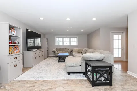 521 Dogwood Drive Liberty NC 27298