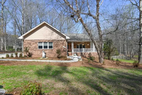 521 Dogwood Drive Liberty NC 27298