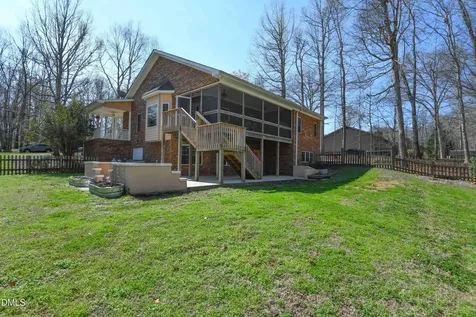 521 Dogwood Drive Liberty NC 27298