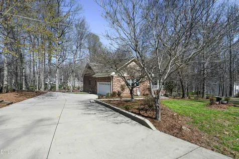 521 Dogwood Drive Liberty NC 27298