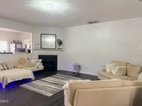 5345 Glen Canyon Road Raleigh NC 27616