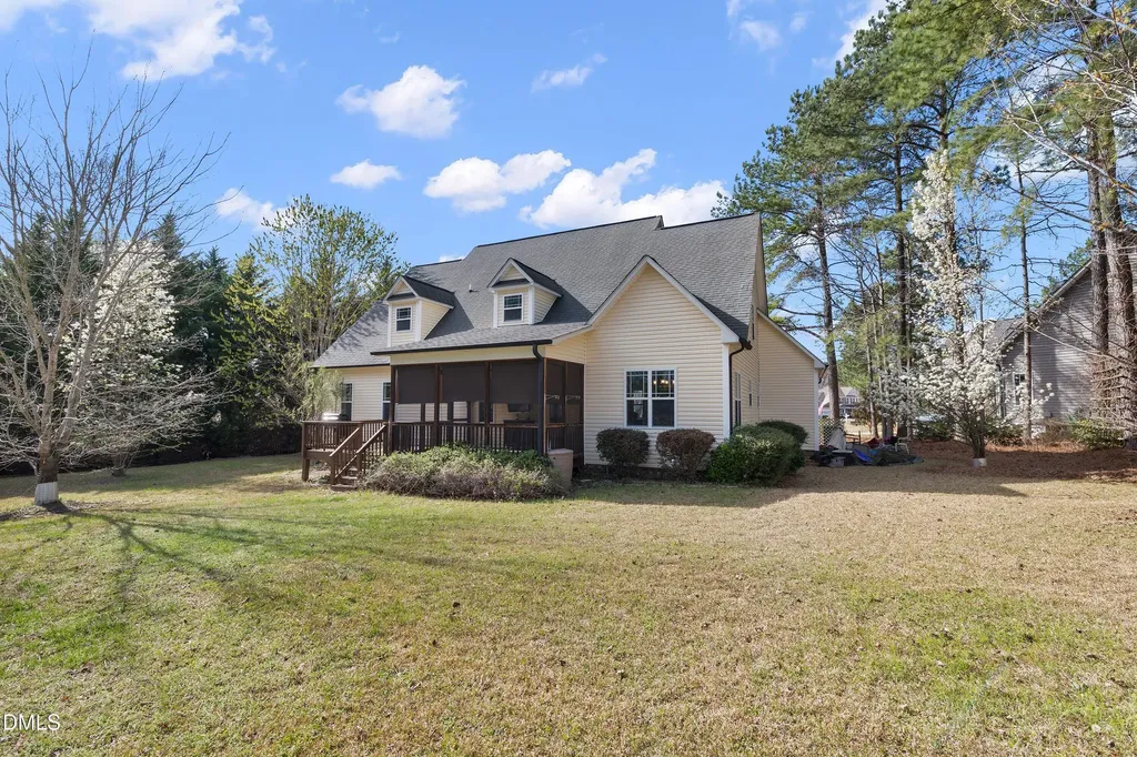 89 New Castle Court Clayton NC 27520