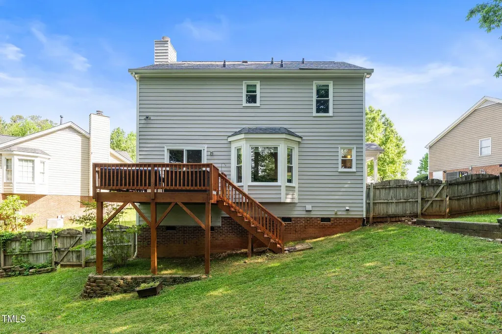 8009 Tobin Place Raleigh NC 27612