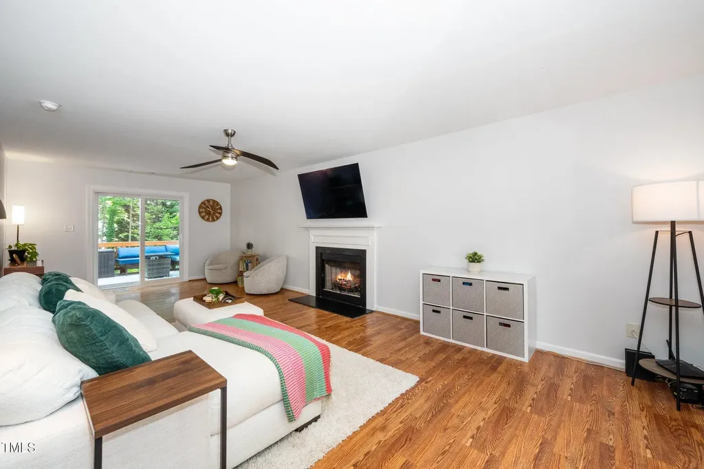 8009 Tobin Place Raleigh NC 27612
