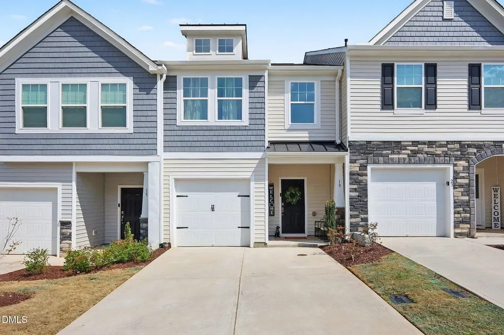 19 Clear Bead Court Clayton NC 27527
