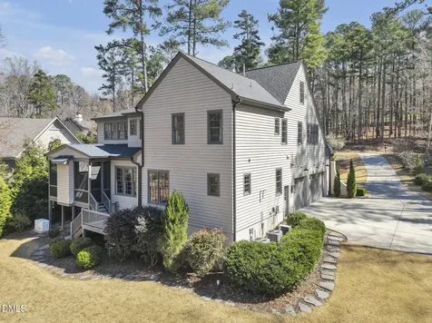 10418 Stone Chapel Hill NC 27517