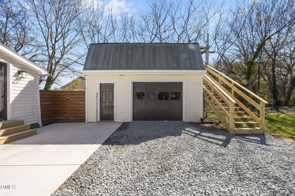 148 N State Street Haw River NC 27258