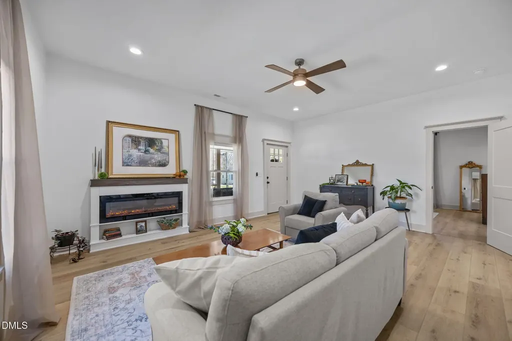 148 N State Street Haw River NC 27258