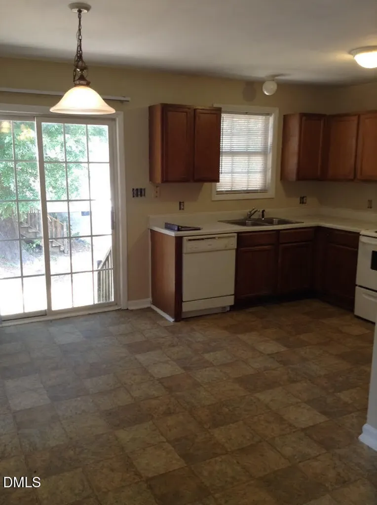200 N Franklin Street Wake Forest NC 27587