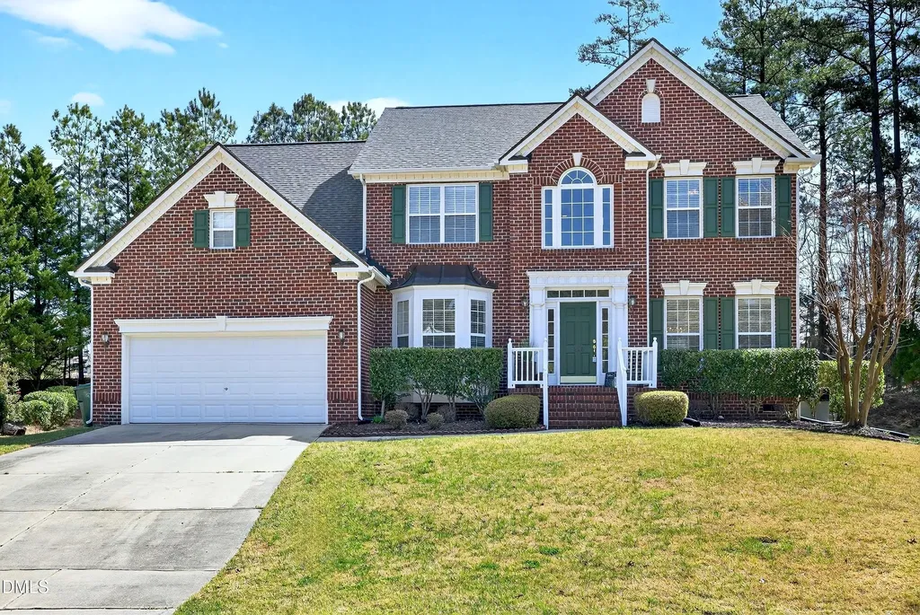 112 Natchez Court Cary NC 27519