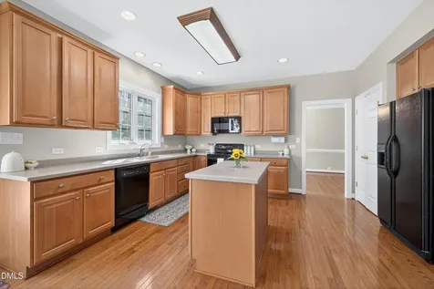 112 Natchez Court Cary NC 27519