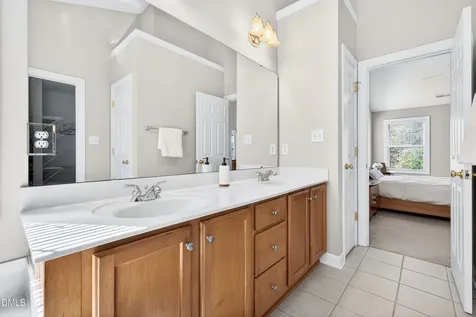 112 Natchez Court Cary NC 27519