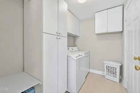 112 Natchez Court Cary NC 27519