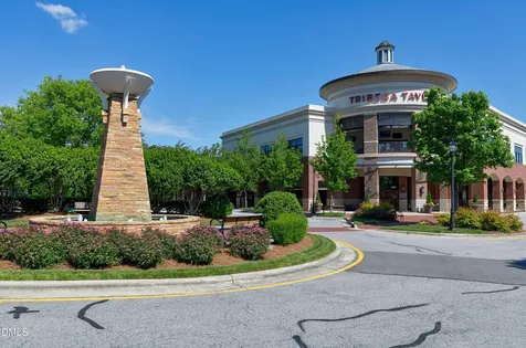 112 Natchez Court Cary NC 27519