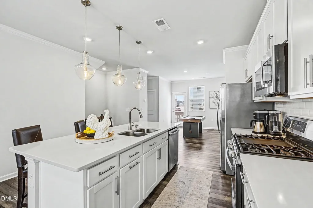 2528 Chert Lane Raleigh NC 27610