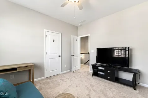 1913 Metta Mill Lane Apex NC 27502