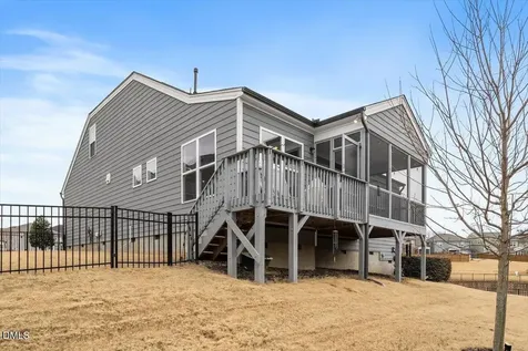494 Duggins Point Apex NC 27523