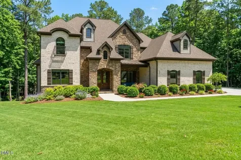 122 Essie Drive Apex NC 27523
