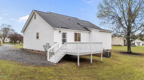 717 Slippery Bank Court Benson NC 27504