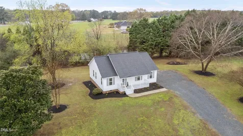 717 Slippery Bank Court Benson NC 27504