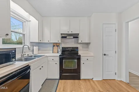 717 Slippery Bank Court Benson NC 27504
