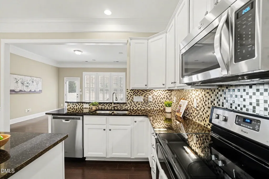3812 Essex Garden Lane Raleigh NC 27612