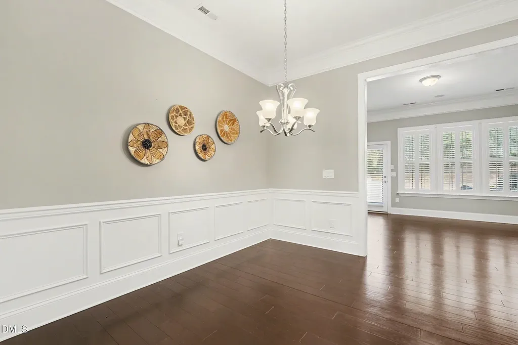 3812 Essex Garden Lane Raleigh NC 27612