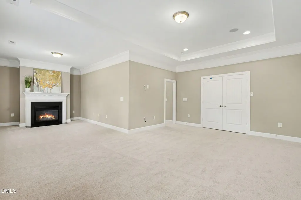 3812 Essex Garden Lane Raleigh NC 27612