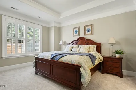 3812 Essex Garden Lane Raleigh NC 27612