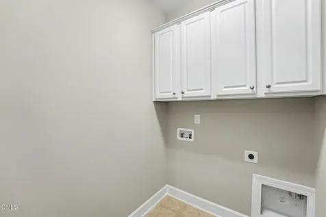 3812 Essex Garden Lane Raleigh NC 27612