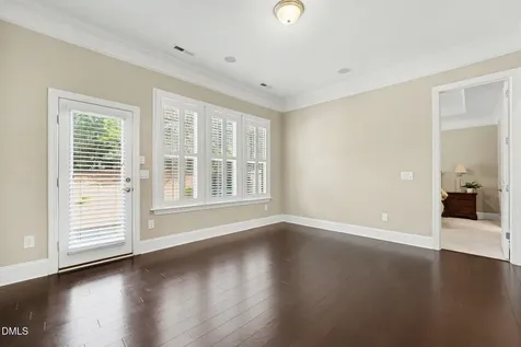 3812 Essex Garden Lane Raleigh NC 27612