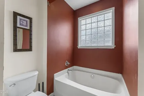70 Harrison Street Zebulon NC 27597