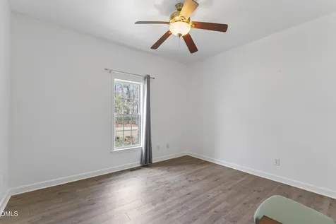 70 Harrison Street Zebulon NC 27597