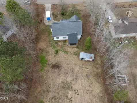 70 Harrison Street Zebulon NC 27597