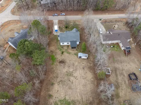 70 Harrison Street Zebulon NC 27597