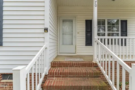 70 Harrison Street Zebulon NC 27597