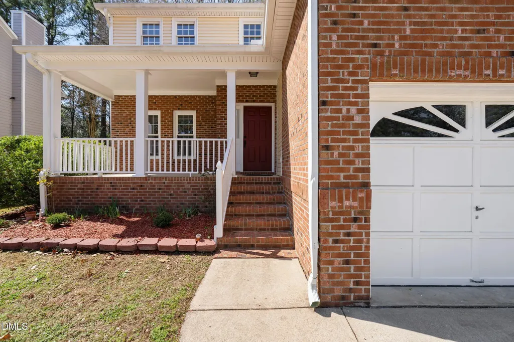 829 Penncross Drive Raleigh NC 27610