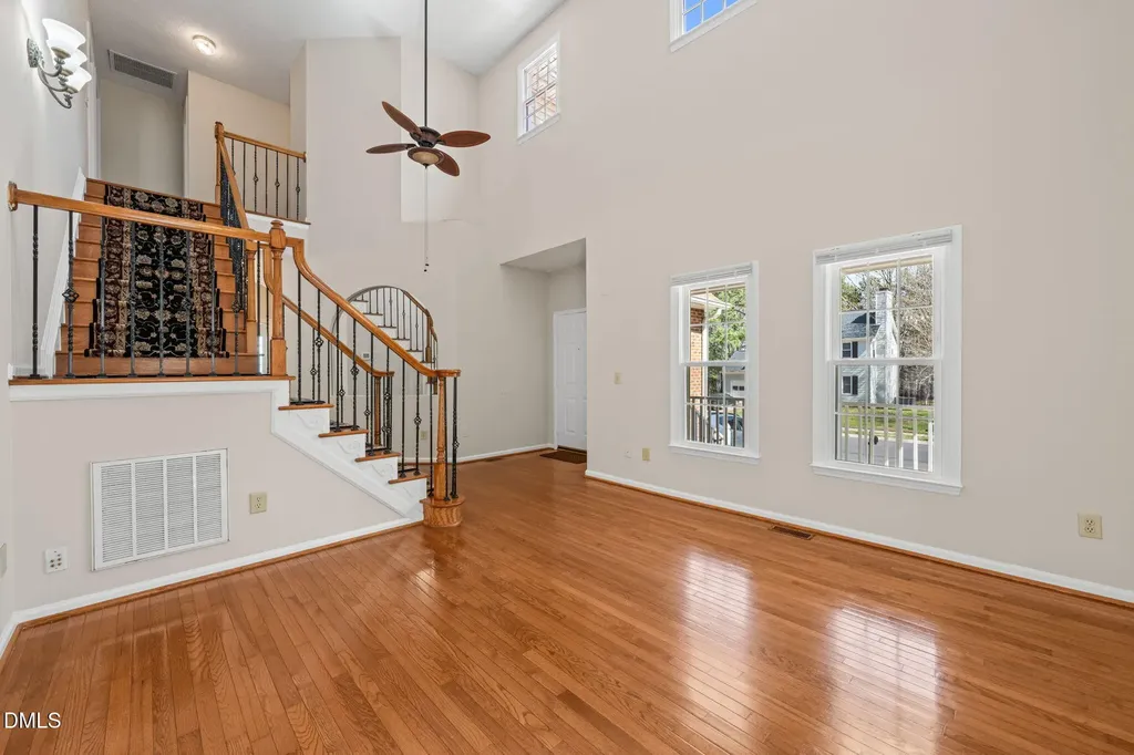 829 Penncross Drive Raleigh NC 27610