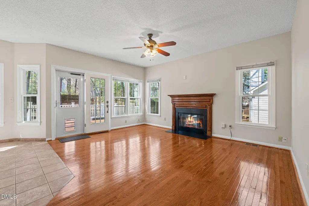 829 Penncross Drive Raleigh NC 27610