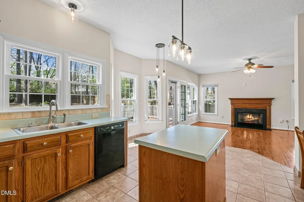 829 Penncross Drive Raleigh NC 27610