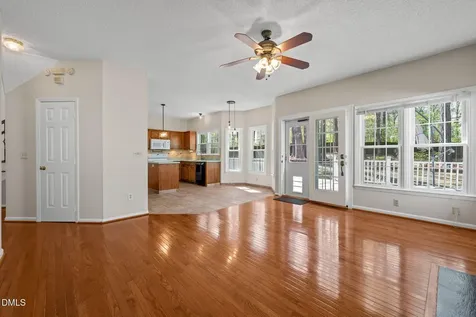 829 Penncross Drive Raleigh NC 27610