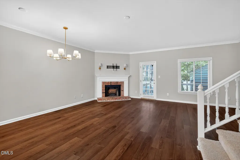 926 Albany Court Raleigh NC 27615