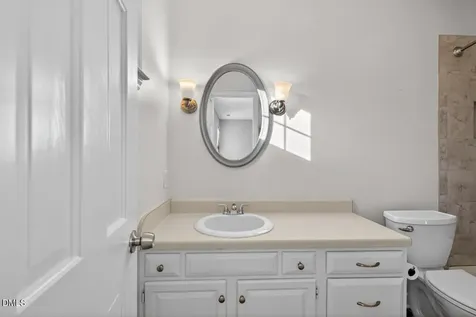 926 Albany Court Raleigh NC 27615