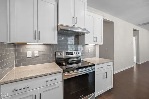 1006 Sounding Lane Durham NC 27703
