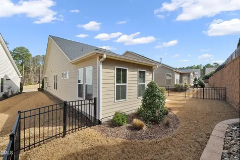1006 Sounding Lane Durham NC 27703