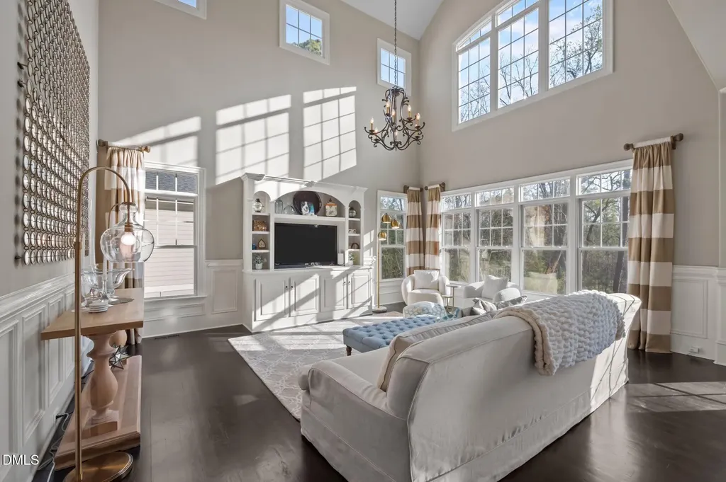 564 Mountain Laurel Chapel Hill NC 27517