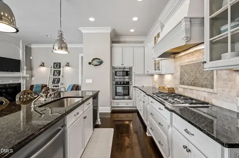 564 Mountain Laurel Chapel Hill NC 27517