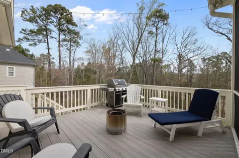 564 Mountain Laurel Chapel Hill NC 27517