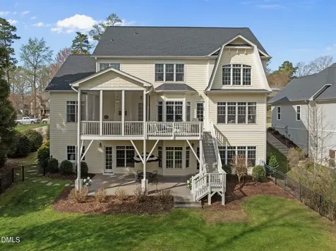 564 Mountain Laurel Chapel Hill NC 27517